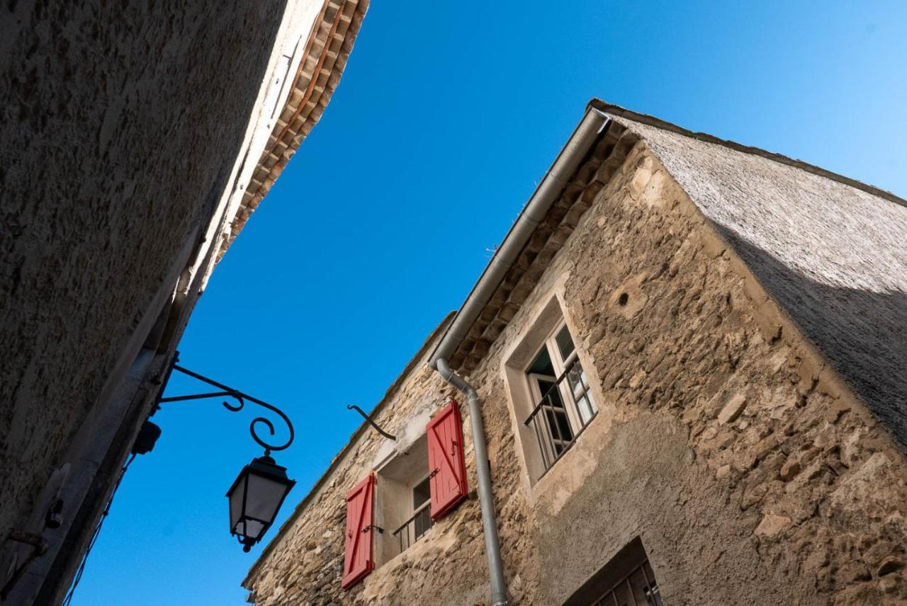Les Maisons Mado Venasque Exterior photo